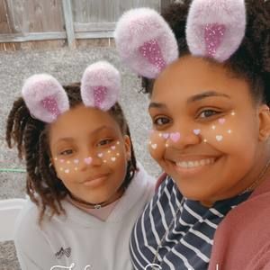 Meet your Posher, Janai